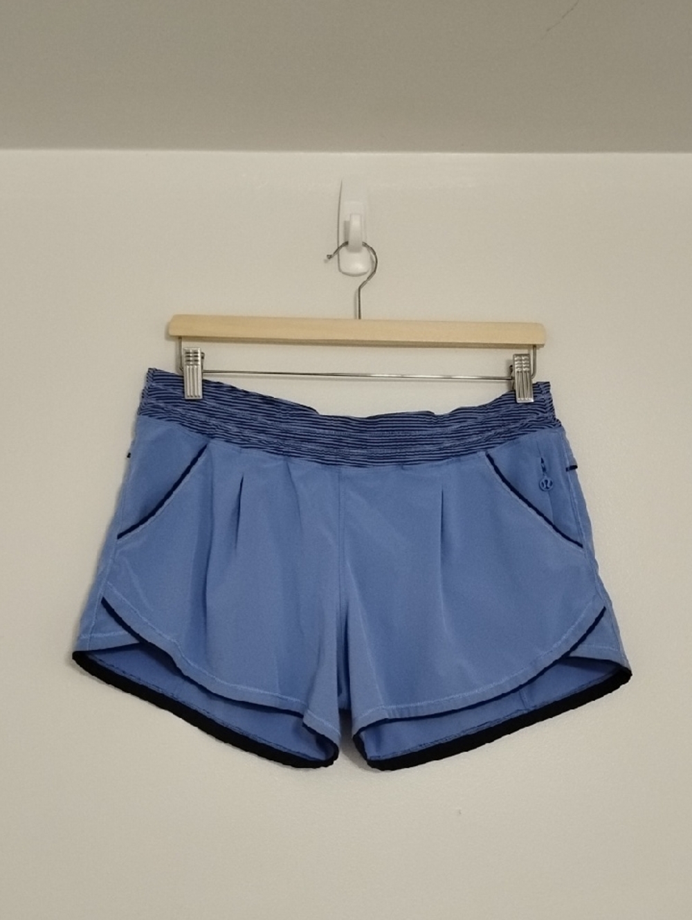 Lululemon Free Reign Short 3.5"
